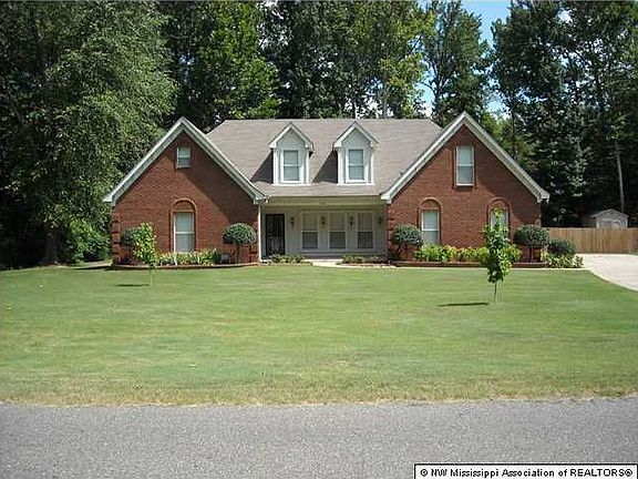 2nd image of 346 River Birch Trail Dr