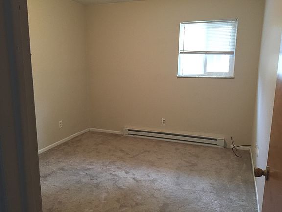 2nd image of 602 Worfolk Dr