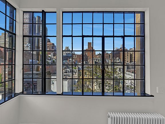 3rd image of 127 E 69th St #Penthouse