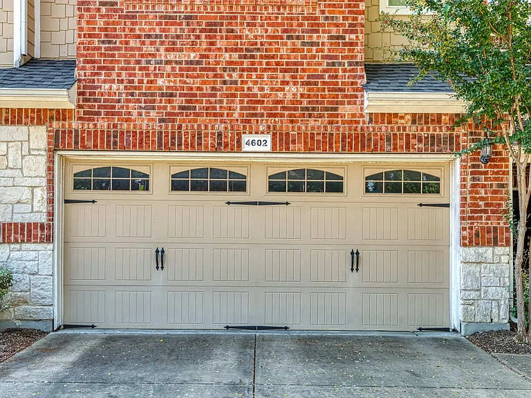 4602 Ladyfern Way — Photo 3