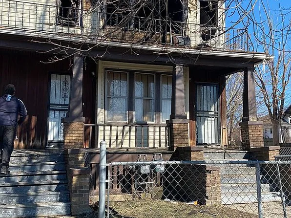 4716 Garland St, Detroit, MI 48214