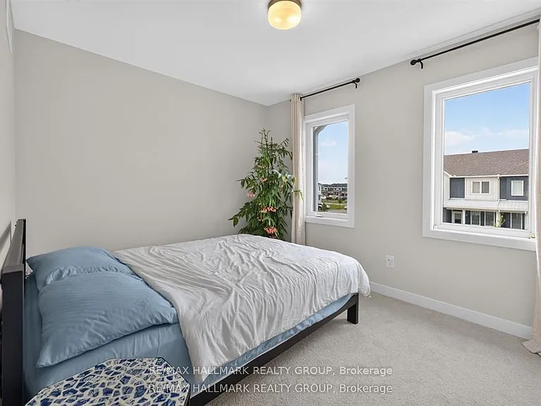 627 Alopex Row — Photo 30