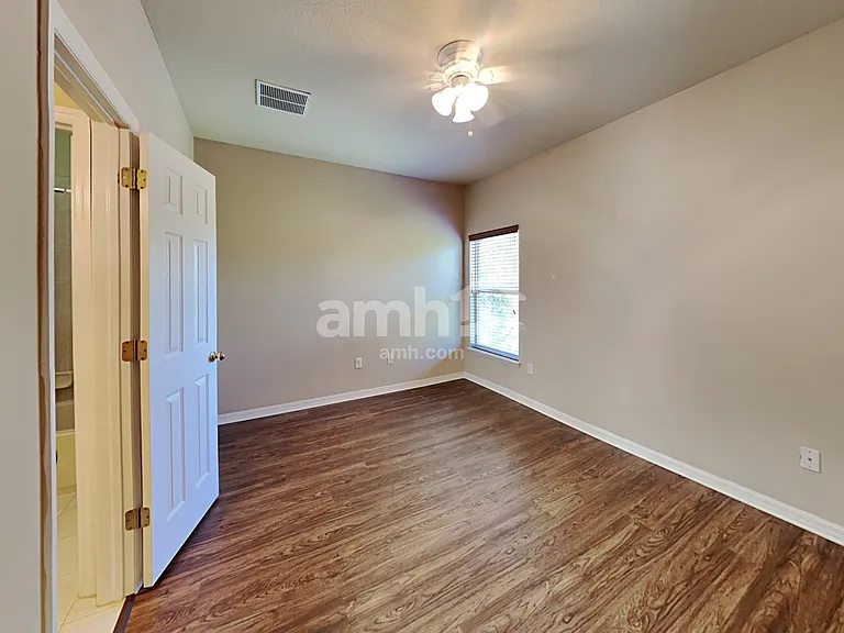 16103 Colchester Palms Dr — Photo 17