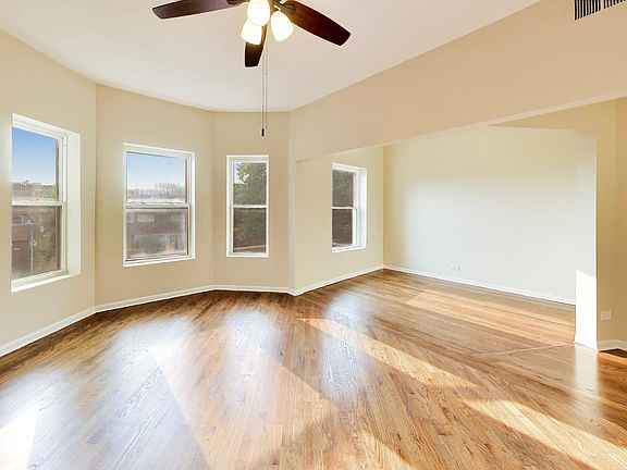 2nd image of 6520 S Ellis Ave