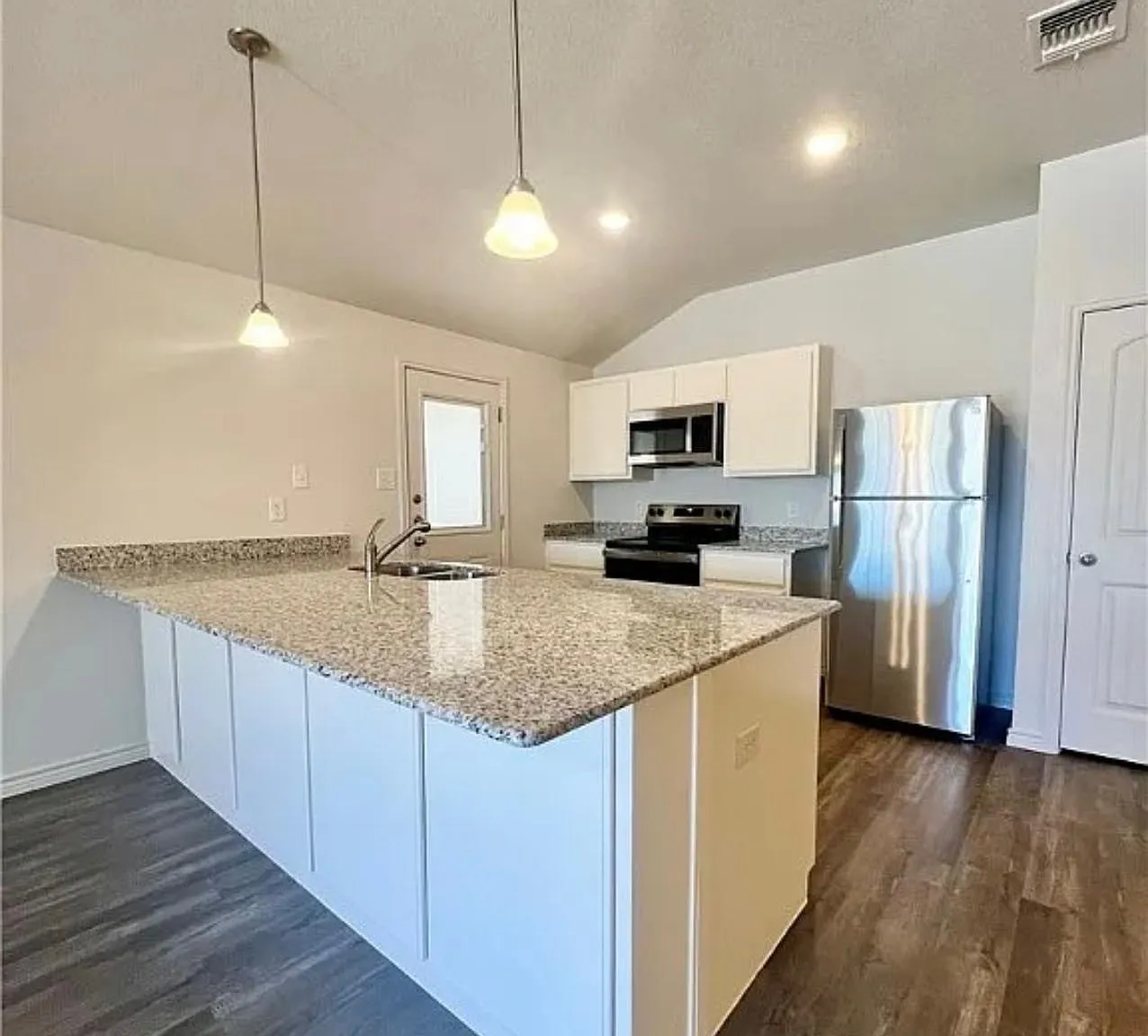 113 Dolphin Drive - 1 — Photo 3