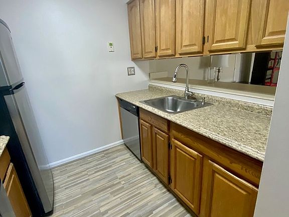 5th image of 1117 Castle Harbour Way Unit 3D