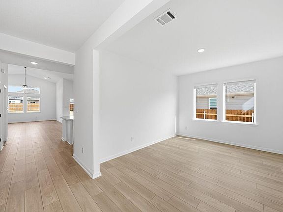 7th image of this home