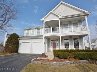 3189 Larrabee Dr, Geneva, IL 60134