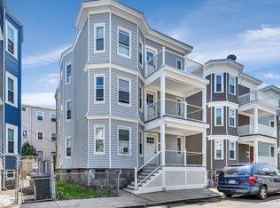 38 Cameron St FLOOR 3, Dorchester, MA 02125