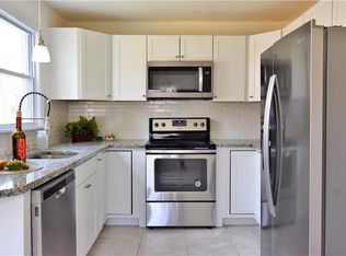 5 Silver Spring Rd, New Windsor, NY 12553