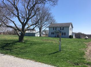 5697 Miles Station Rd, Shipman, IL 62685