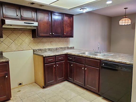 4th image of 6516 Whitetail Ln
