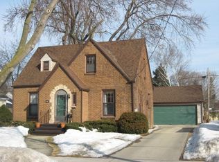 1412 W Franklin St, Appleton, WI 54914