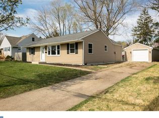 3 Warwick Rd, Stratford, NJ 08084