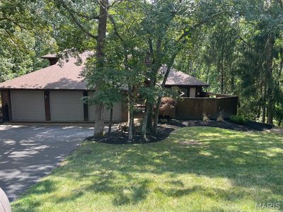 1570 Paradise Valley Dr, High Ridge, MO, 63049