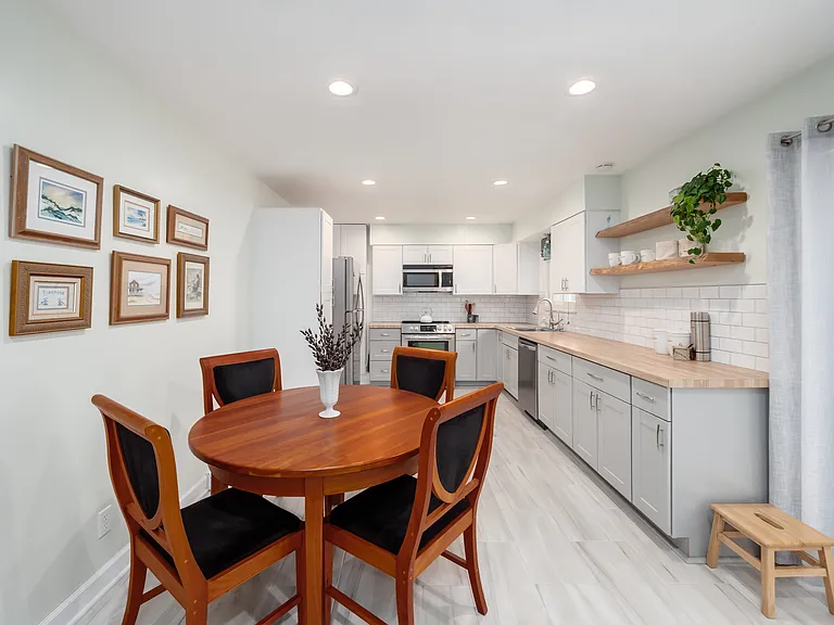 6875 Central College Rd — Photo 10