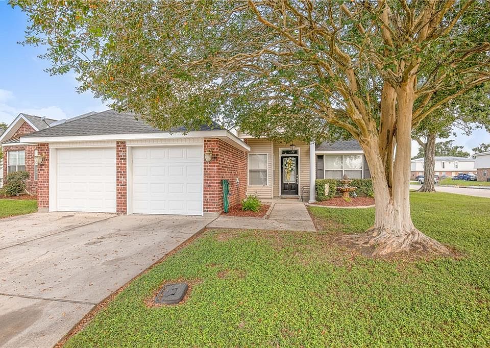 1st image of 1601 Marseille Dr