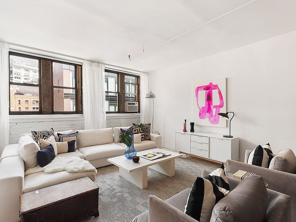 1st image of 10 Leonard St APT 6N