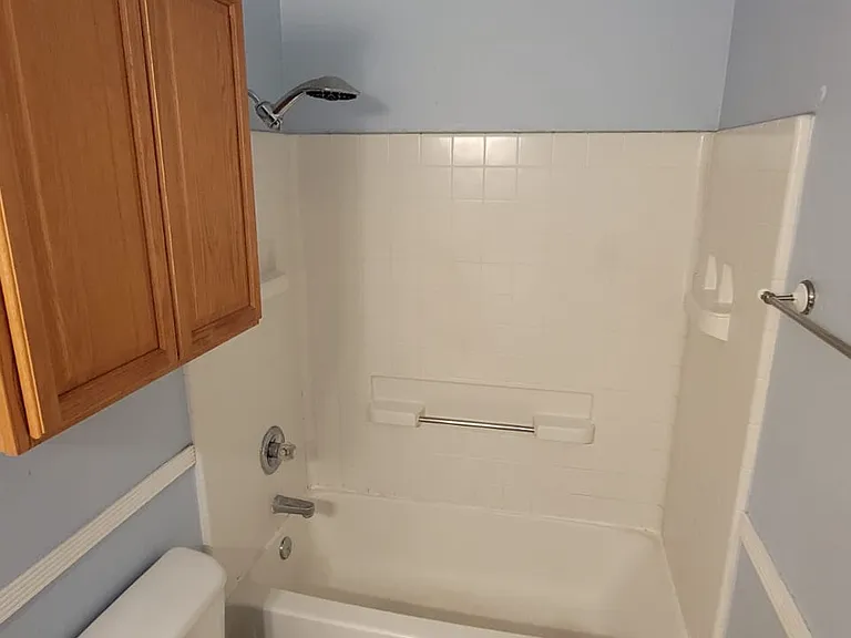 704 International Dr — Photo 11
