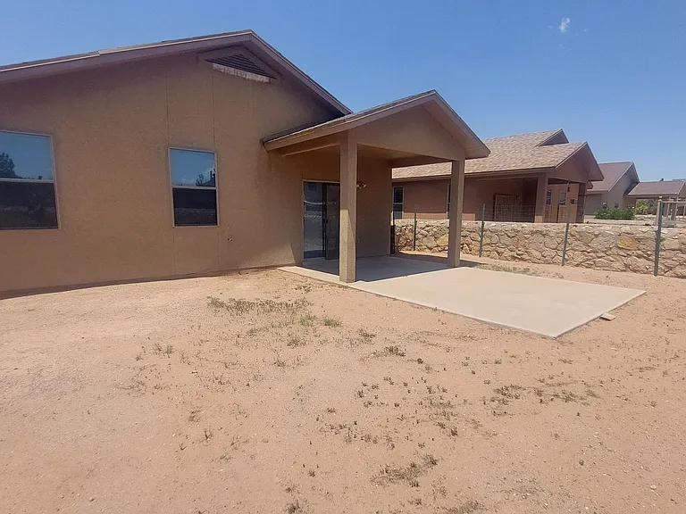4768 Joseph Rodriguez Dr — Photo 9