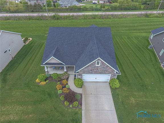 3rd image of 15018 E Sunset Maple Dr