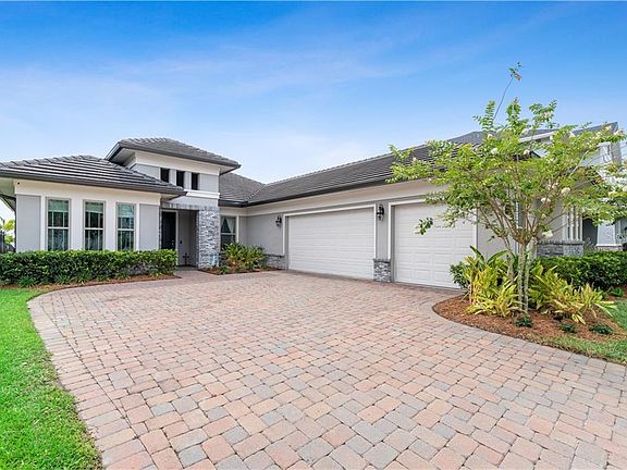 2nd image of 6252 Sunset Isle Dr