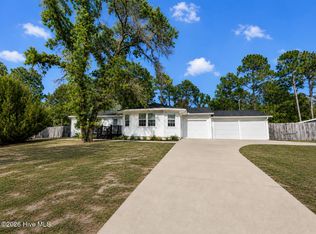 1341 Forest Lake Drive, Southport, NC 28461