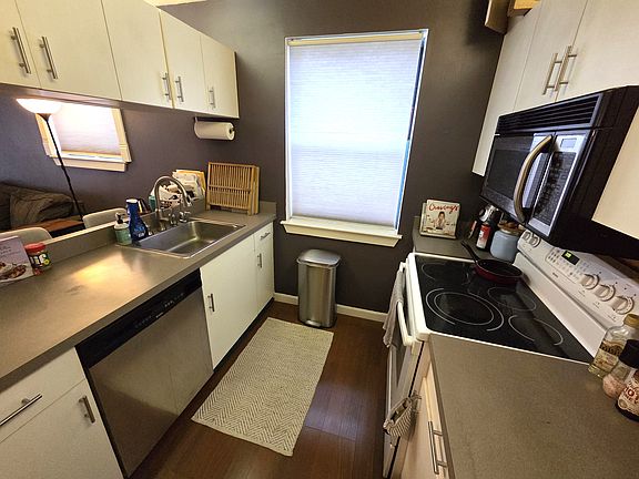 5th image of 100 W Squantum St APT 112