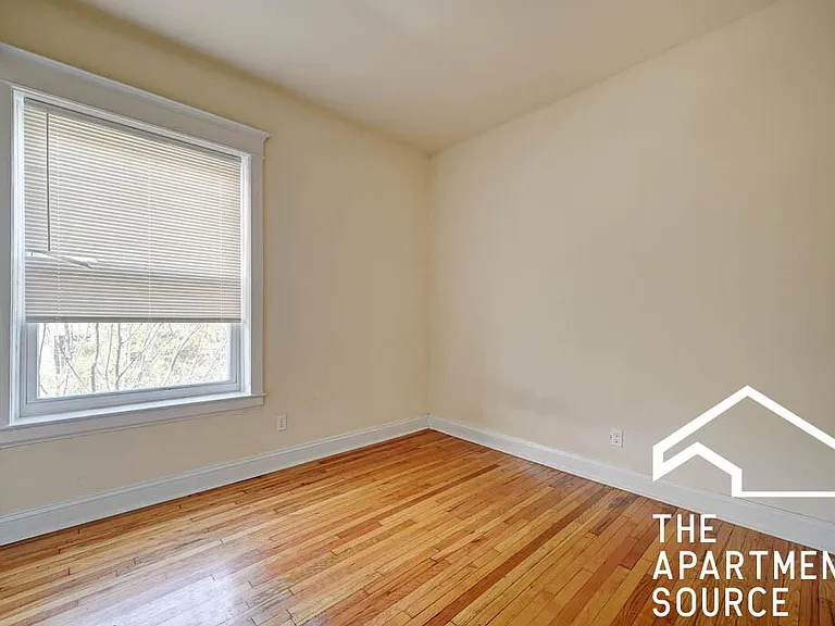1500 N Kedzie Ave #15243 — Photo 8