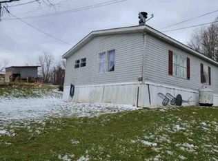 56 Wheatley Rd, Charleroi, PA 15022