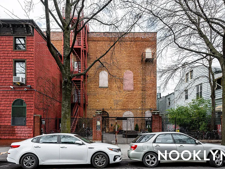 27 Arion Pl #314 — Photo 15