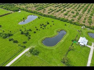 6430 69th St, Vero Beach, FL 32967