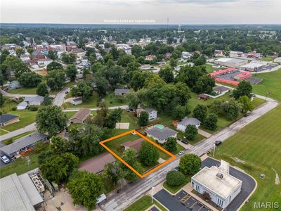 418 Elizabeth Ave, Palmyra, MO, 63461