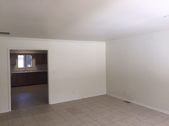 5th image of 3629 N Hartman Dr