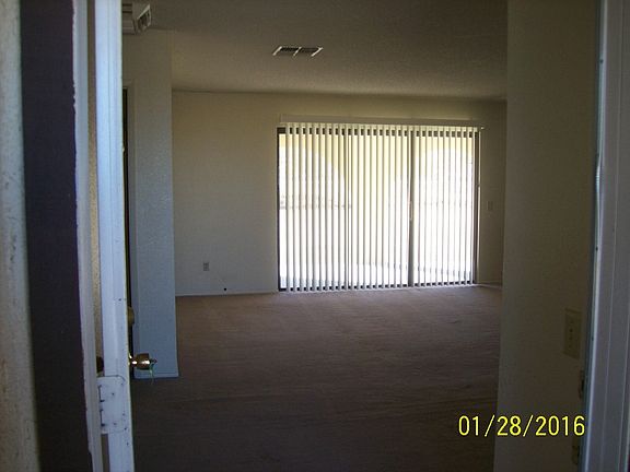 5th image of 69039 Alta Loma Dr