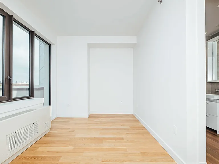 1801 Ocean Ave #8M — Photo 10