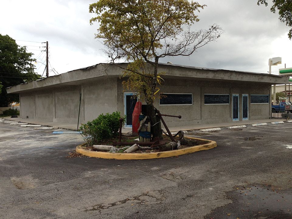 1st image of 2313 SW 4th Ave