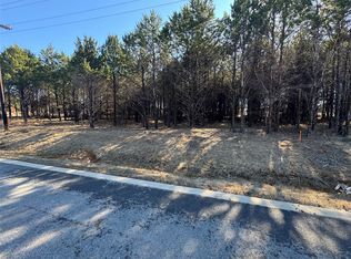 137 Pine Hls, Gordonville, TX 76245