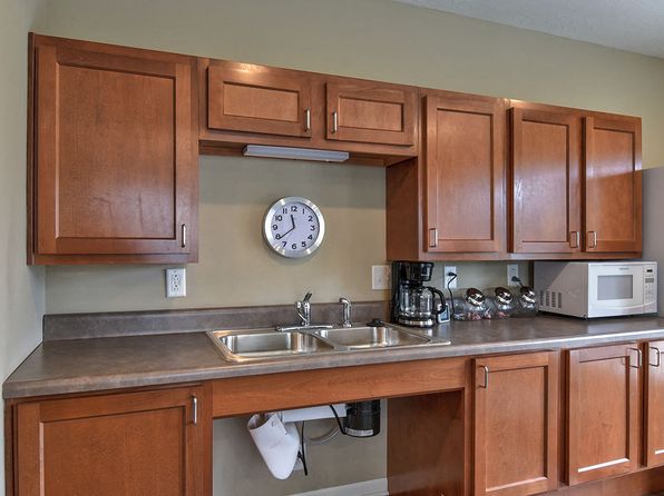 56 Pioneer Cir #2153305