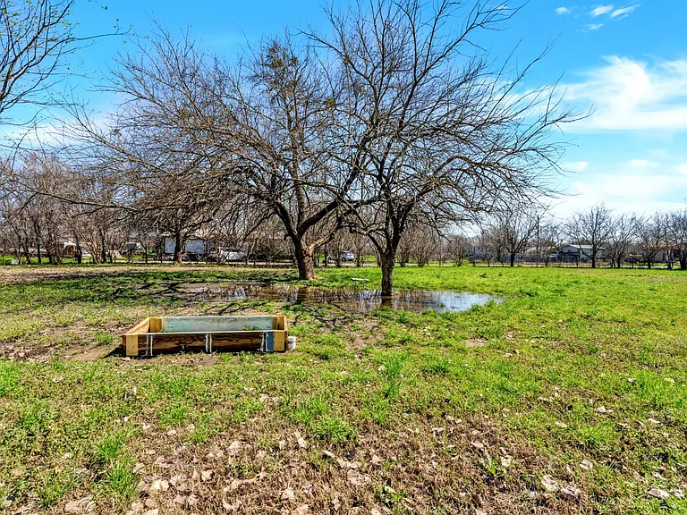 353 Swindle Rd — Photo 30