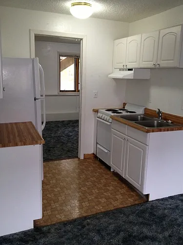327 W 5th Ave Photo 1