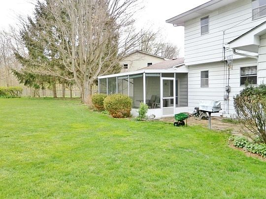 2nd image of 7526 Northfield Ct