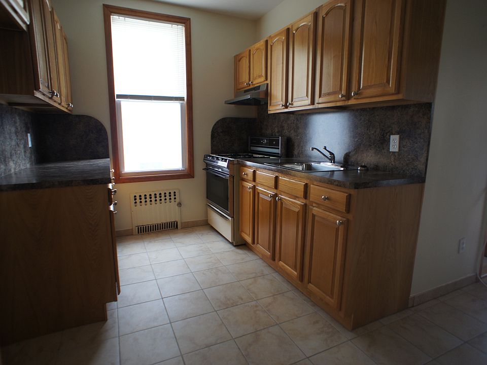 1st image of 1608 Benson Ave APT 2