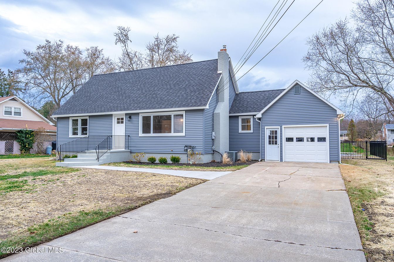 1st image of 3 Beechwood Drive