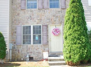 19 Jonathan Ct, Inwood, WV 25428