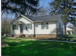 2500 Center Rd, Avon, OH 44011