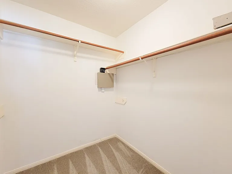 13602 Somersworth Dr — Photo 26
