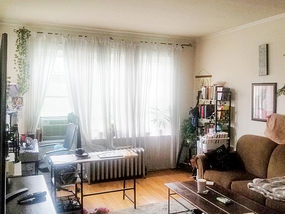 3rd image of 1146 W Montana St #2443-307