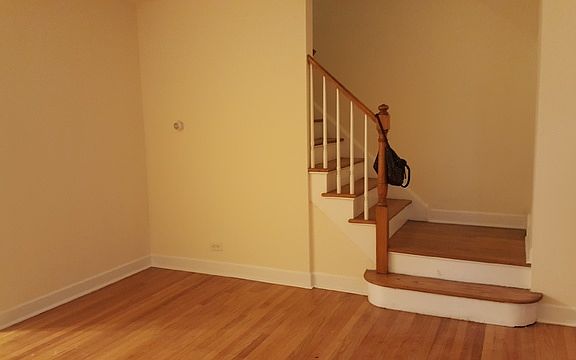 3rd image of 1430 N Harlem Ave APT B