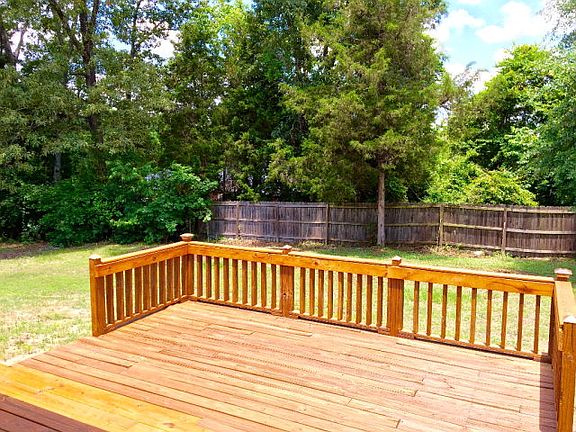 3rd image of 23 Lee Road 504